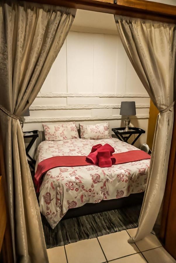 Ladybrand Heritage House Экстерьер фото